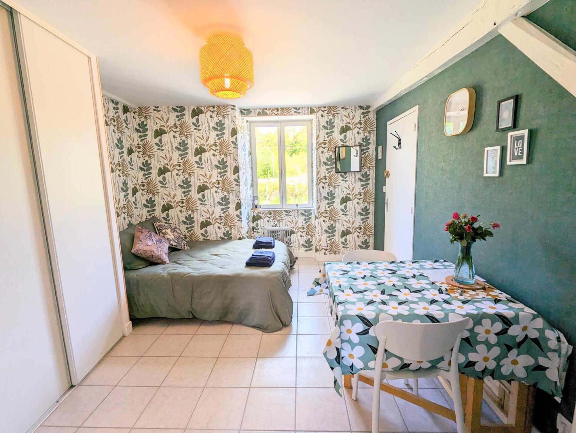 Studio Silhem Saint-Germain-les-Belles Zewnętrze zdjęcie